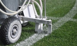 ФОТО: Новата тревна подлога на стадионот во Тетово