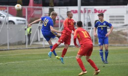 Македонија до 17 години доминираше против БиХ, но  на крајот без голови