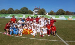 Женската репрезентација на Македонија до 17 подобра и од Косово во вториот меч од квалификацискиот турнир во Драч