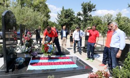 Трабзонспор го посети гробот на Милошевски