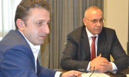 Drejtuesit e FFM-së zhvilloi takim me krerët e Federatës së Kosovës